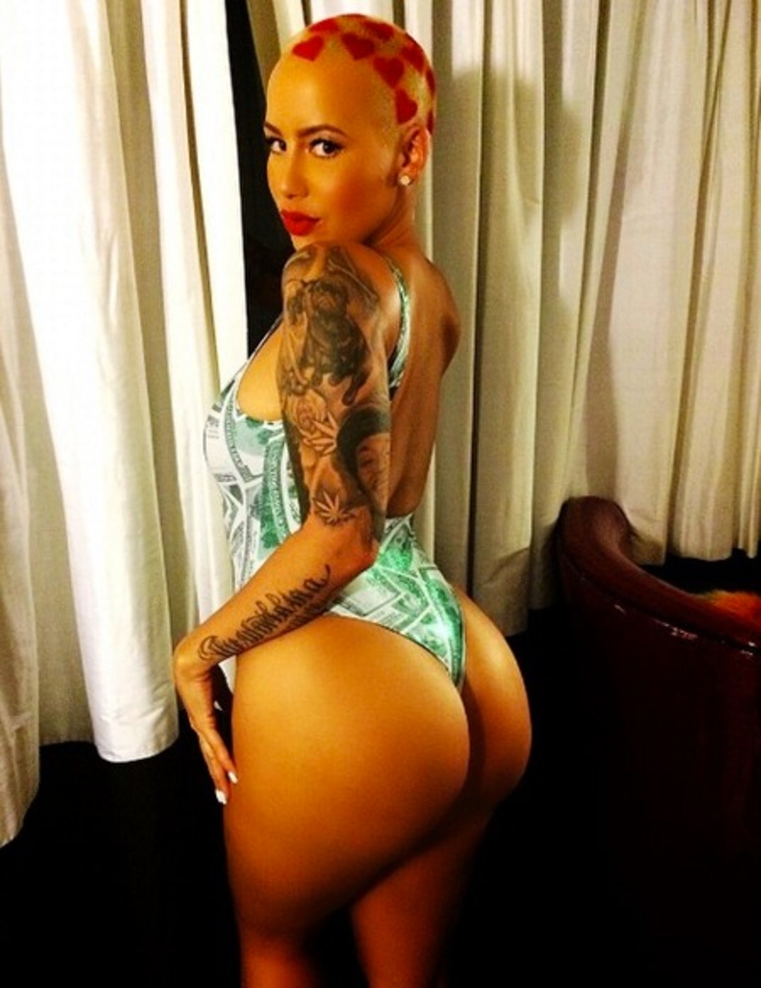 Amber Rose Hot Shots