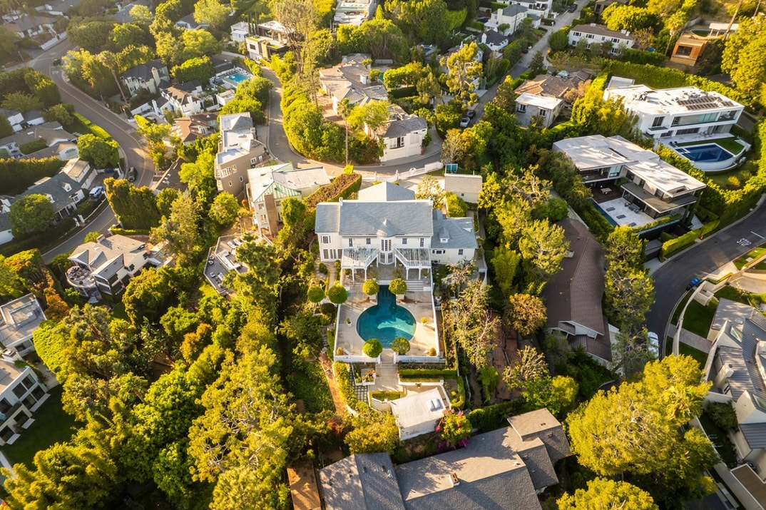 Richard Simmons Hollywood Hills New Photos 47