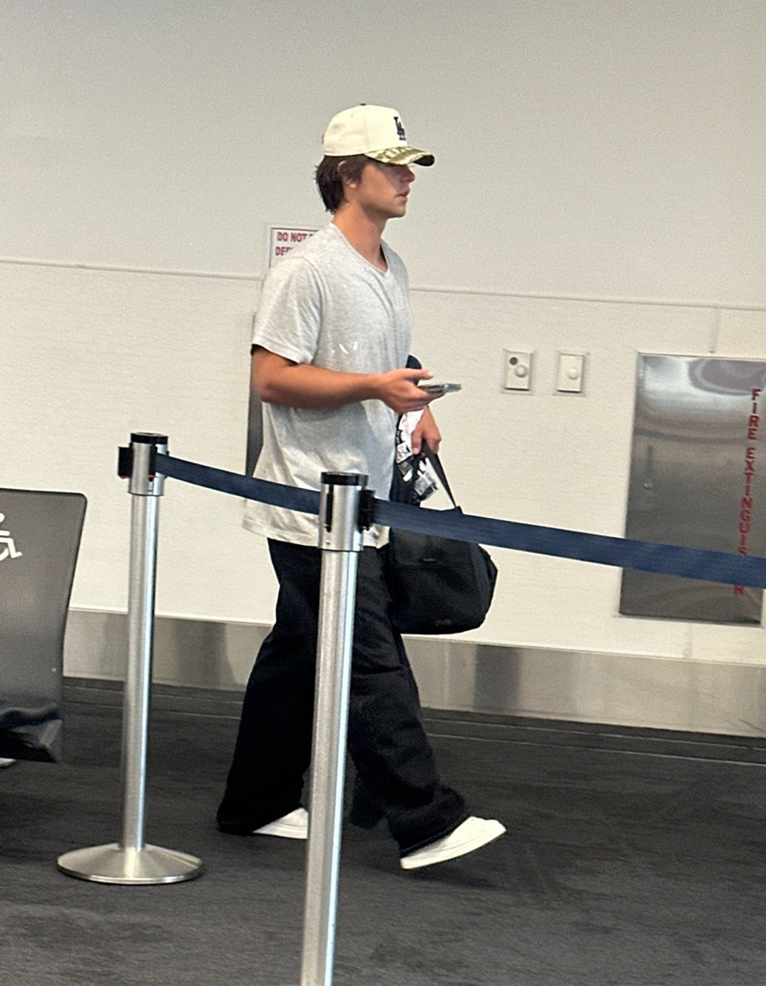 Britney Spears Sean Preston Federline Airport To Zurich 3