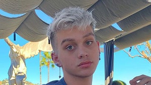 Beauty Influencer Ethan is Supreme Dead at 17 After Apparent Overdose