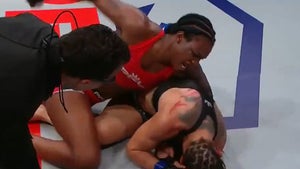 Boxing Superstar Claressa Shields Wins Pro MMA Debut With Violent Finish!!