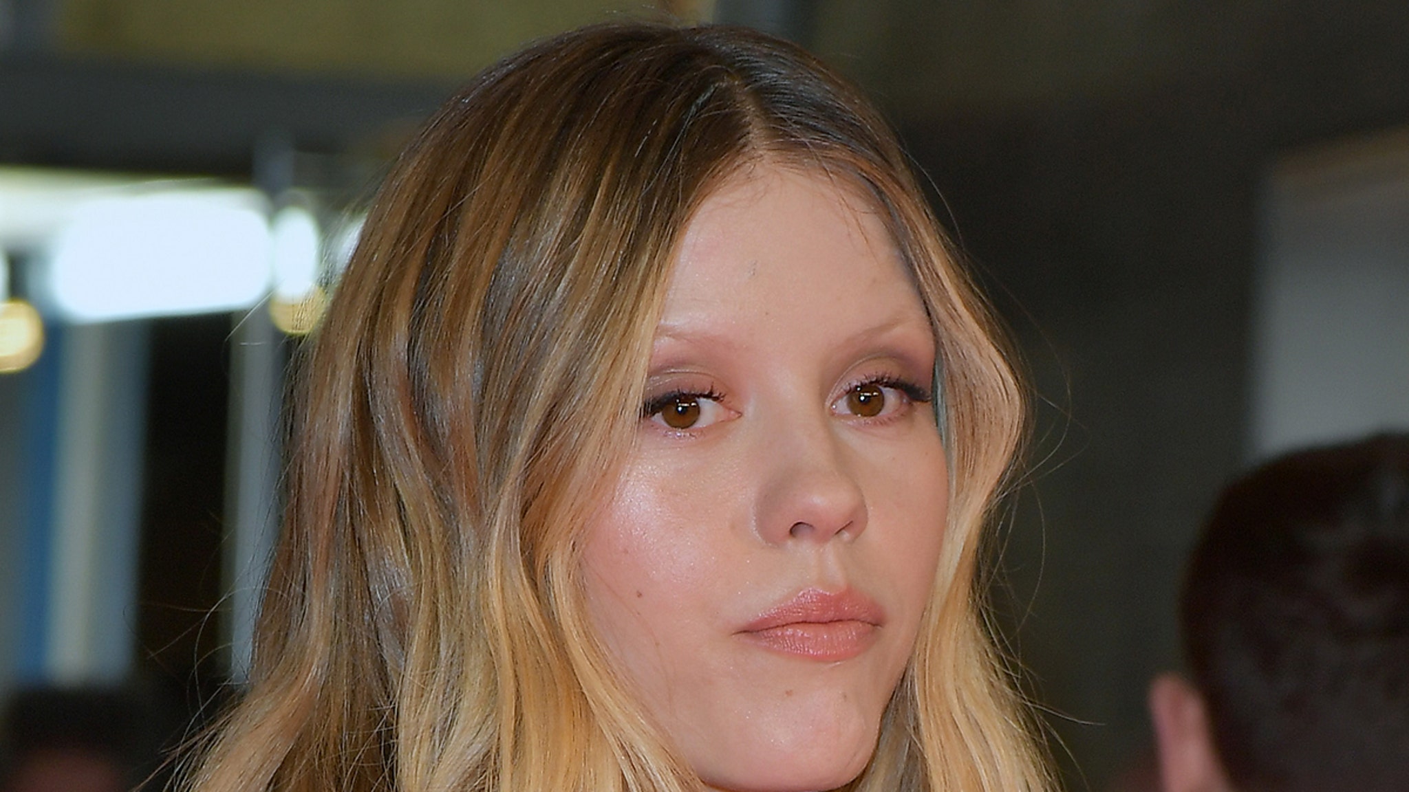 Mia Goth Background Actor A Look Into Her Cinematic Journey