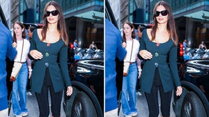 0716-Emily-Ratajkowski-Frigin'-Diff-PRIMARY