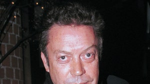 main-tim-curry-getty-1
