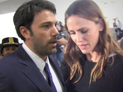 0715-ben-affleck-jennifer-garner-TMZ-01
