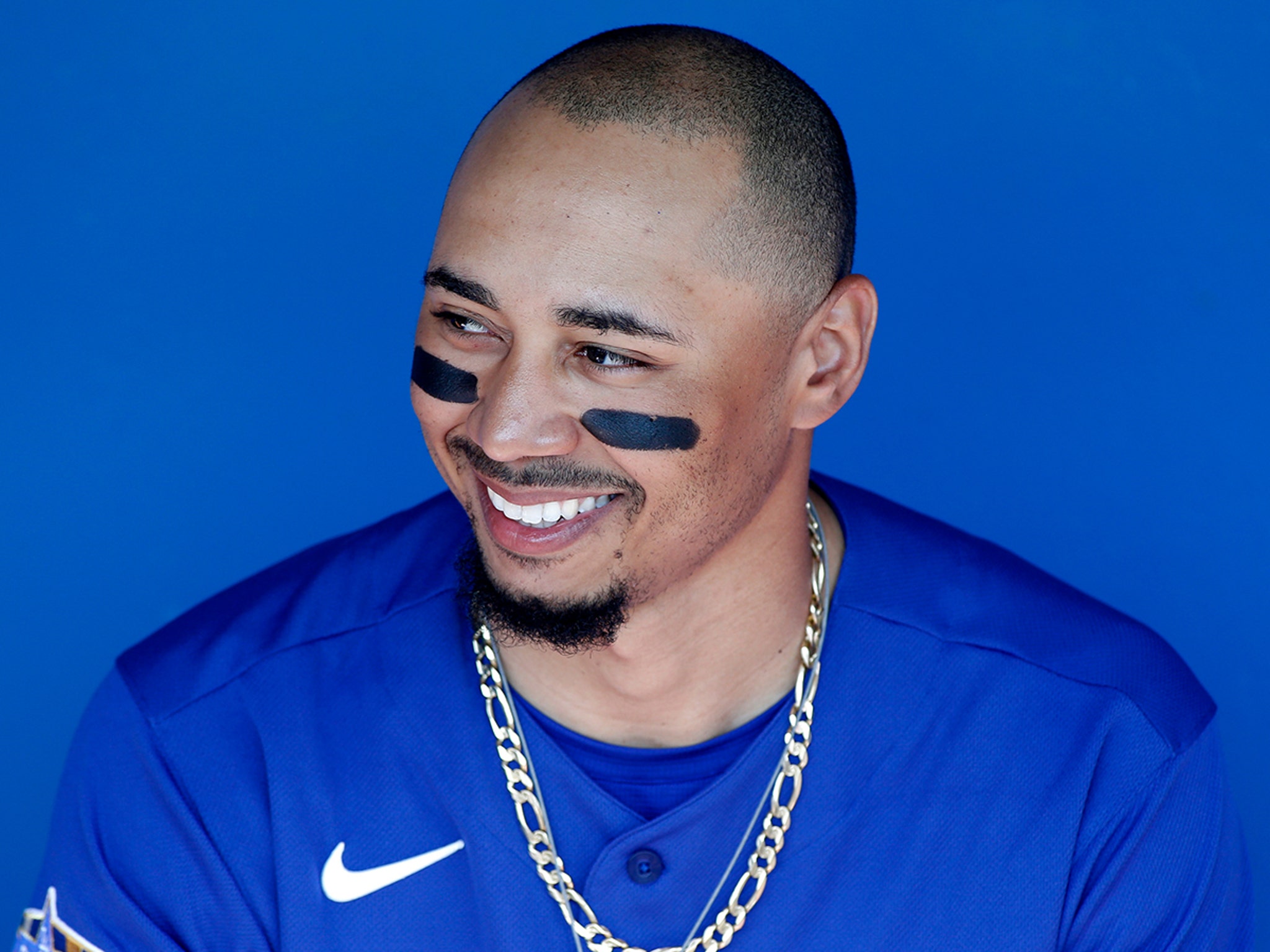 What would a Mookie Betts extension look like? - Over the Monster