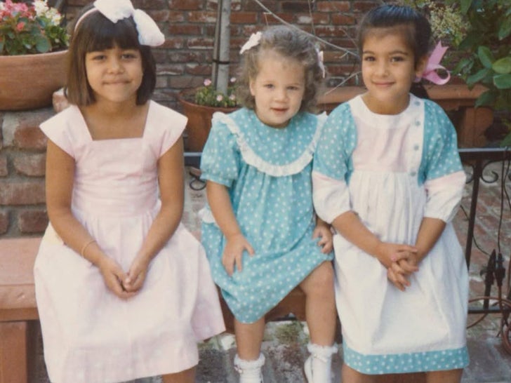 1021-kardashian-jenner-fotos-retrocesso-sub4