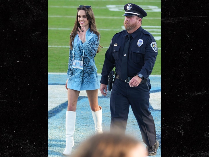 jordon-hudson-backgrid-2