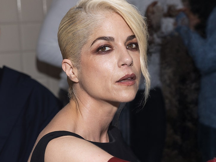 selma blair getty 56