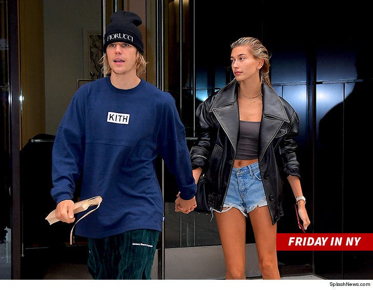 Justin Bieber And Hailey Baldwin Not Married But May Tie