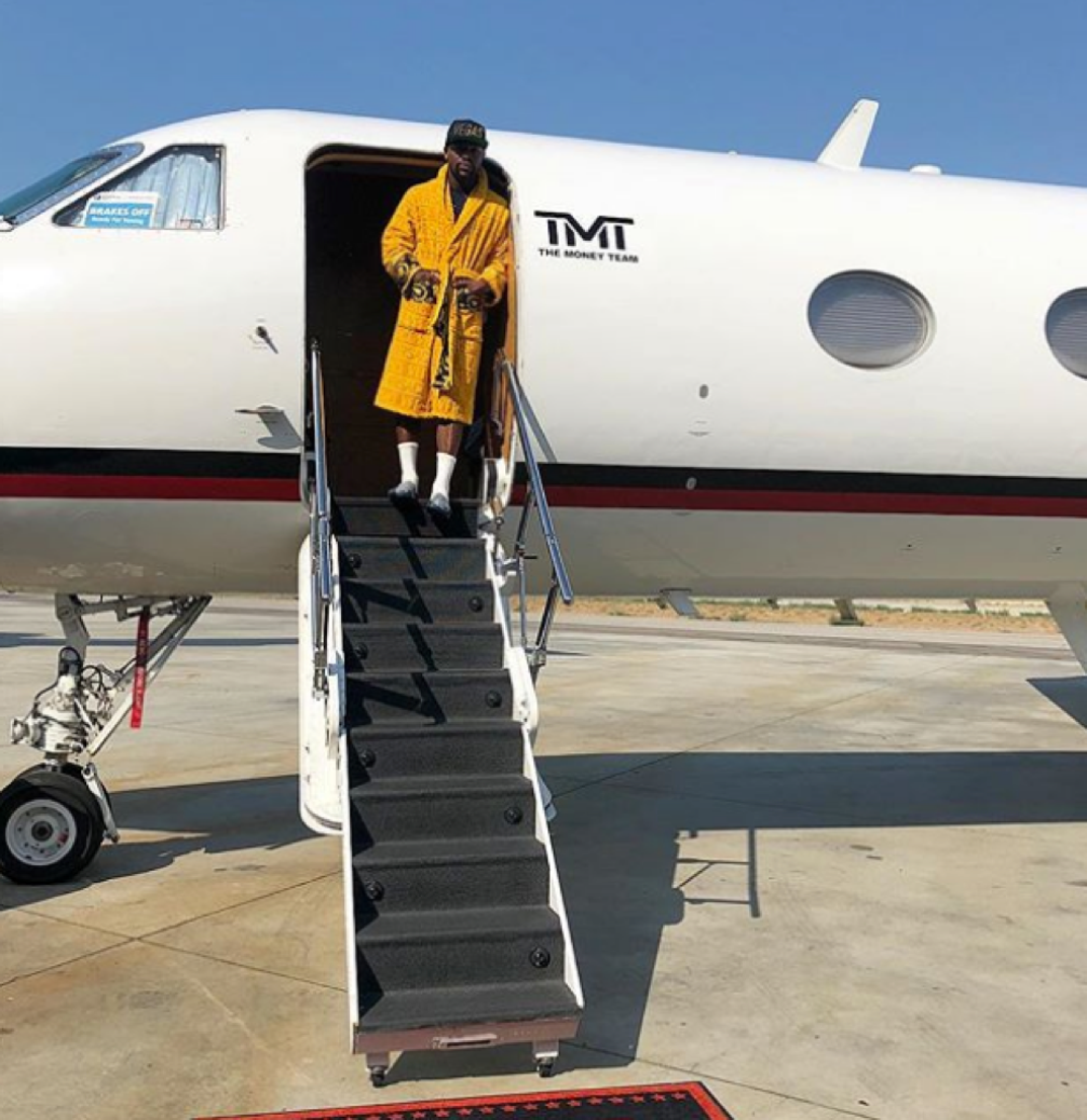 floyd_mayweather_living_large_photos4