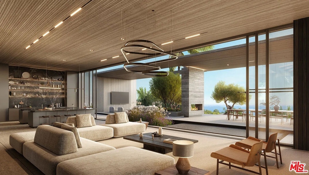 Yolanda Hadid David Foster Malibu Home 2