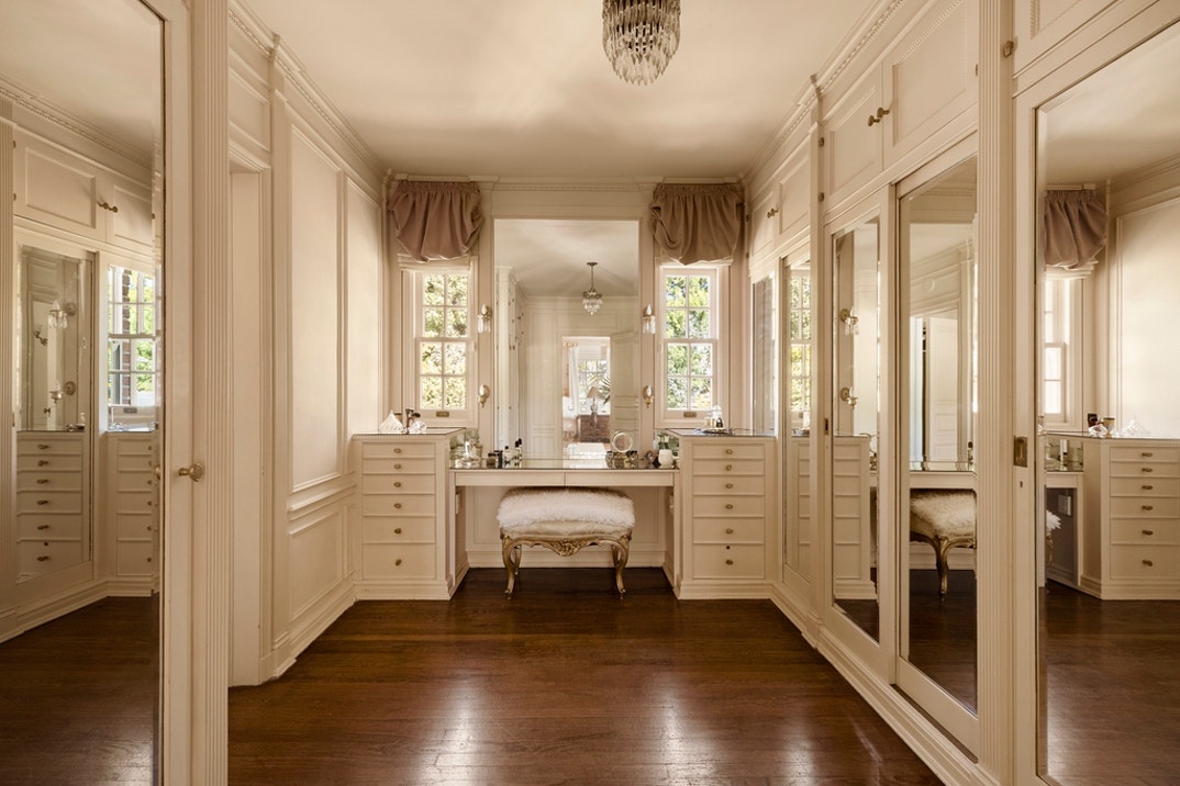 Jean Harlow Estate 24