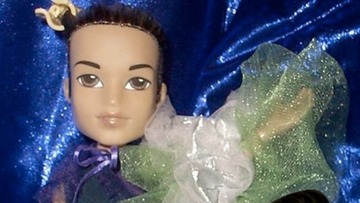 Bobby Trendy Doll
