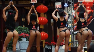 Beautiful Butts Contest ... in China!!