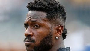 Antonio Brown Meets With NFL Investigators For 8 Hours Over Rape Allegations