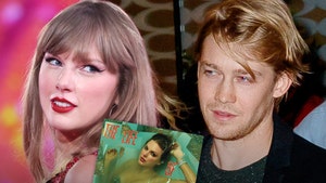taylor swift and joe alwyn getty 1