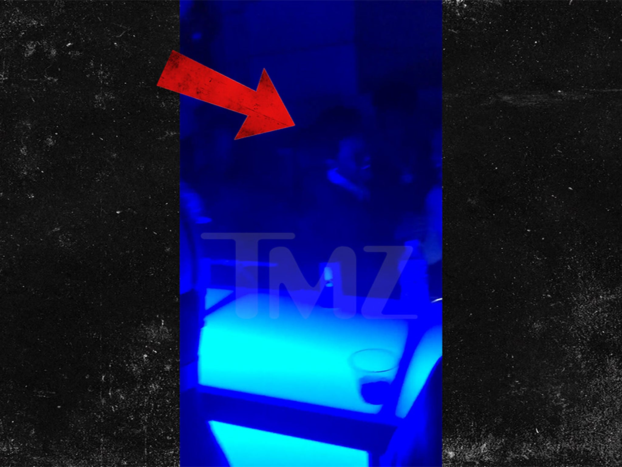 The Weeknd Throws Massive New Year S Eve Party