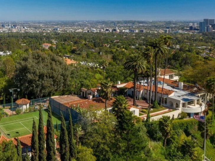 LeBron James Buys Beverly Hills Mansion for $36 Mil from Soap Opera Legend - TMZ