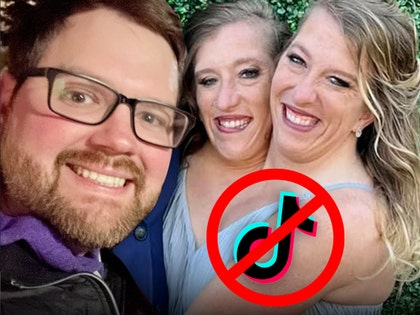 Josh-Bowling-Abby-Hensel-1