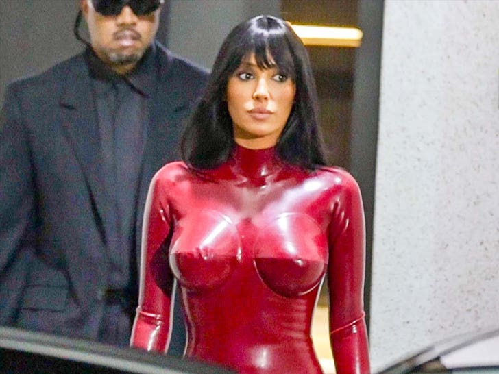 Bianca Censori red bodysuit in South Korea