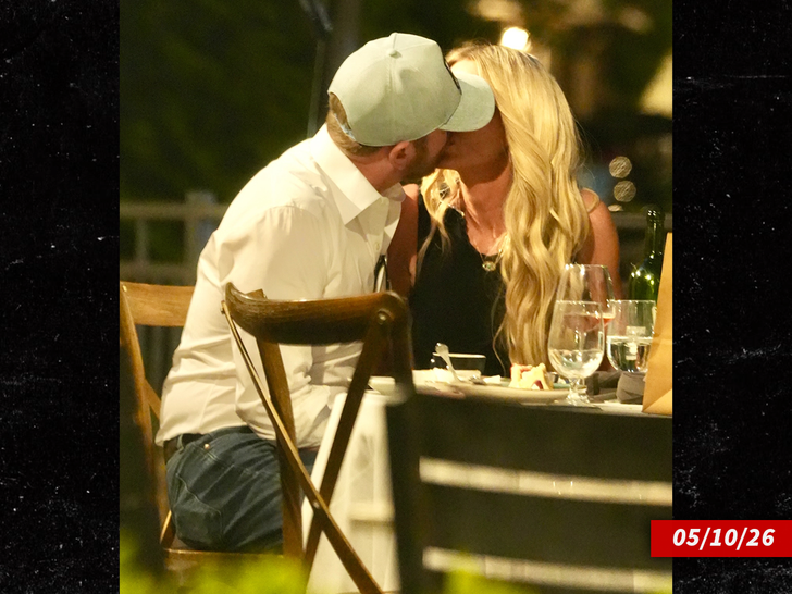 Kim Zolciak Kyle Mowitz backgrid 2