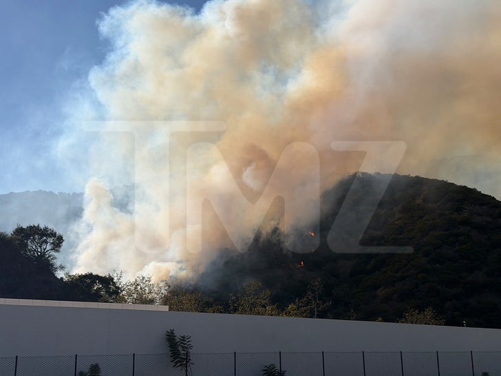 Large Brush Fire Near Getty Center In Los Angeles
