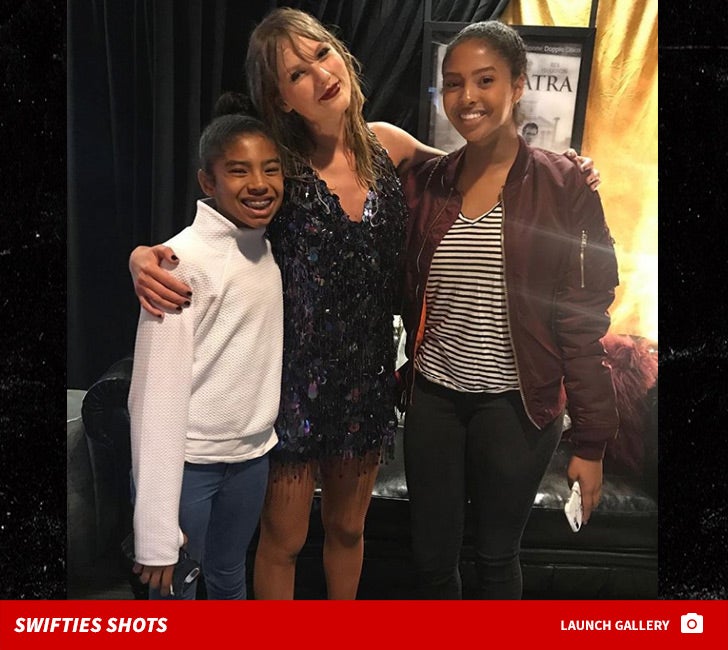 Vanessa Bryant and Kids at Taylor Swift's Concert