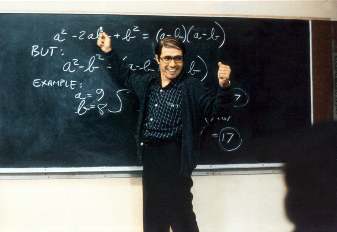 Edward James Olmos in Stand and Deliver