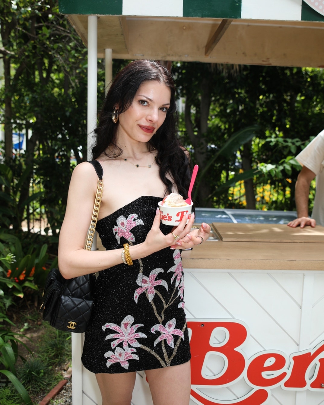 Ashtin Earle Hot Shots 12