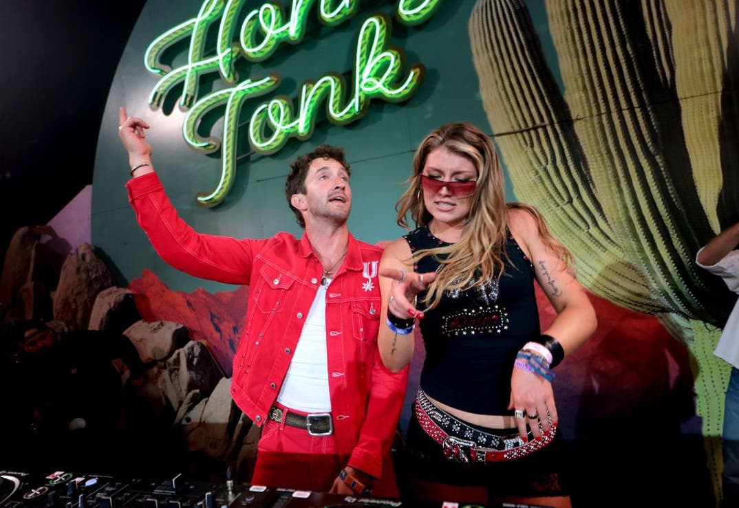 Alden Martin of Country Night and Dasha