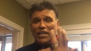 Anthony Munoz -- Welcomes Derek Carr to the Gnarly Pinky Club (VIDEO)