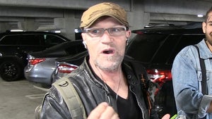 'Guardians of the Galaxy 2' Star Michael Rooker Wants to Keep His Movie Fin (VIDEO)