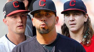Indians' Oliver Perez Threatened To Leave Team After Plesac, Clevinger COVID Drama