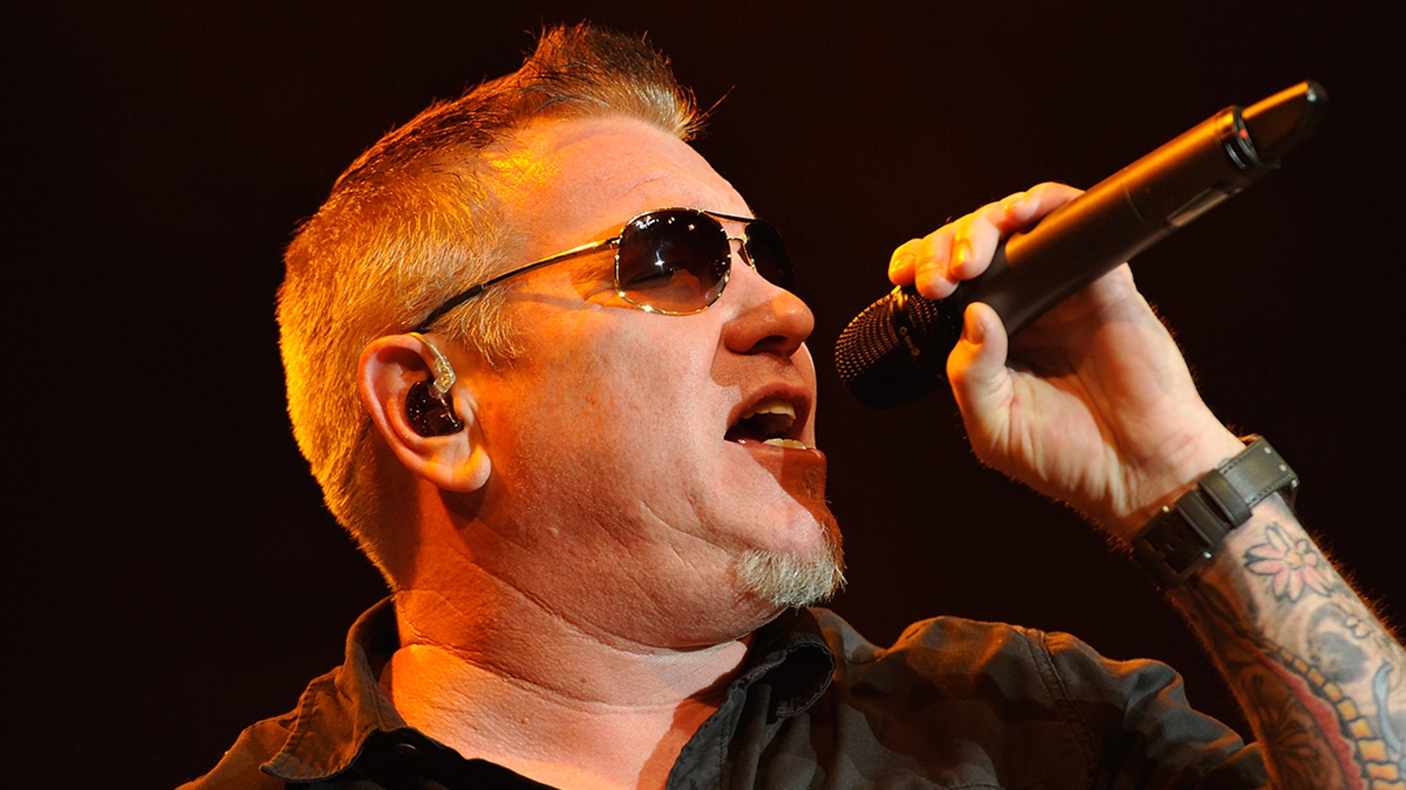 Smash Mouth’s Lead Singer Steve Harwell Dead at 56