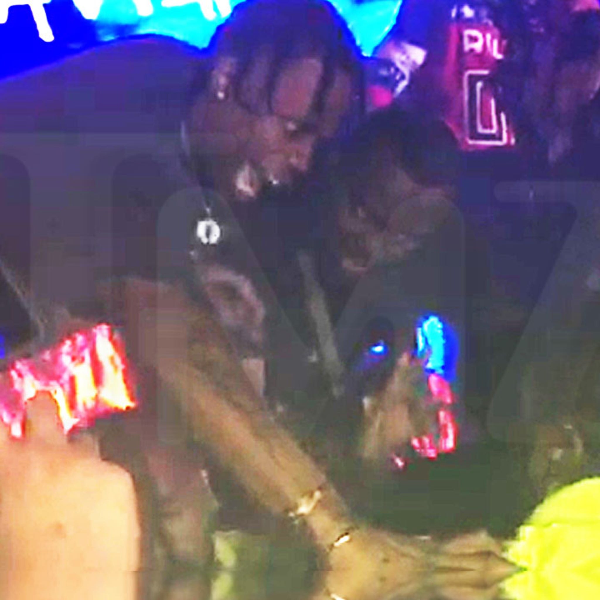 Travis Scott Fights Security at Concert  Leave That Unruly Fan Alone!!