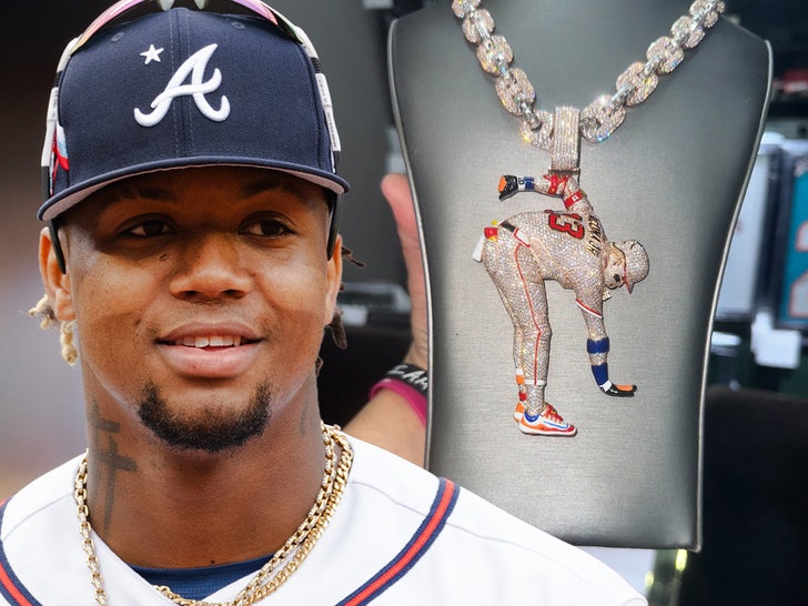 Ronald Acuña Jr.'s All-Star Game Chain Worth $145k In Diamonds!