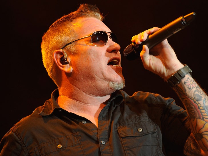 Smash Mouth Frontman Steve Harwell Quits Band After Bizarre Onstage Rant