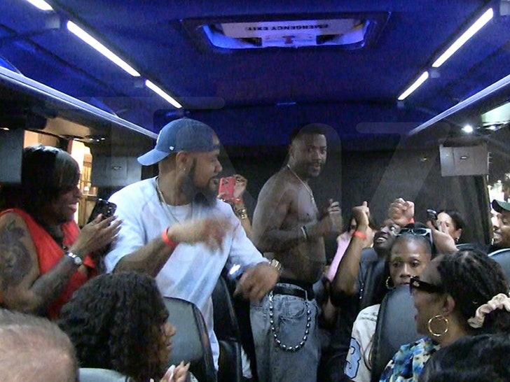 081725_tmz_after_dark_ray_shirtless_primary