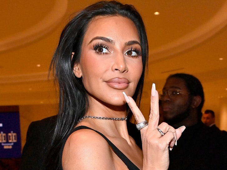kim kardashian main