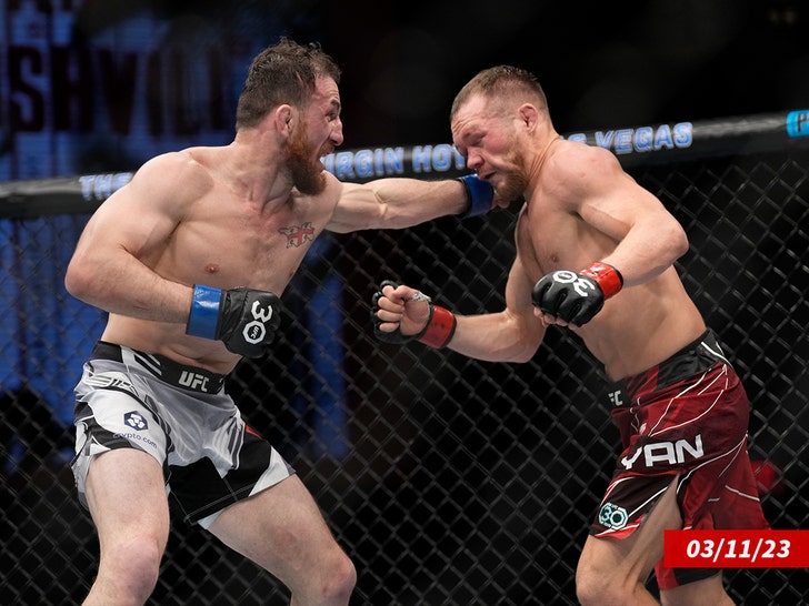 Merab Dvalishvili punches Petr Yan sub getty swipe