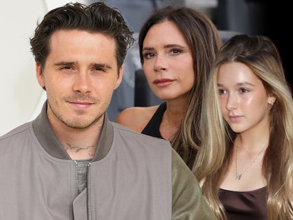brooklyn beckham and harper and victoria getty 1