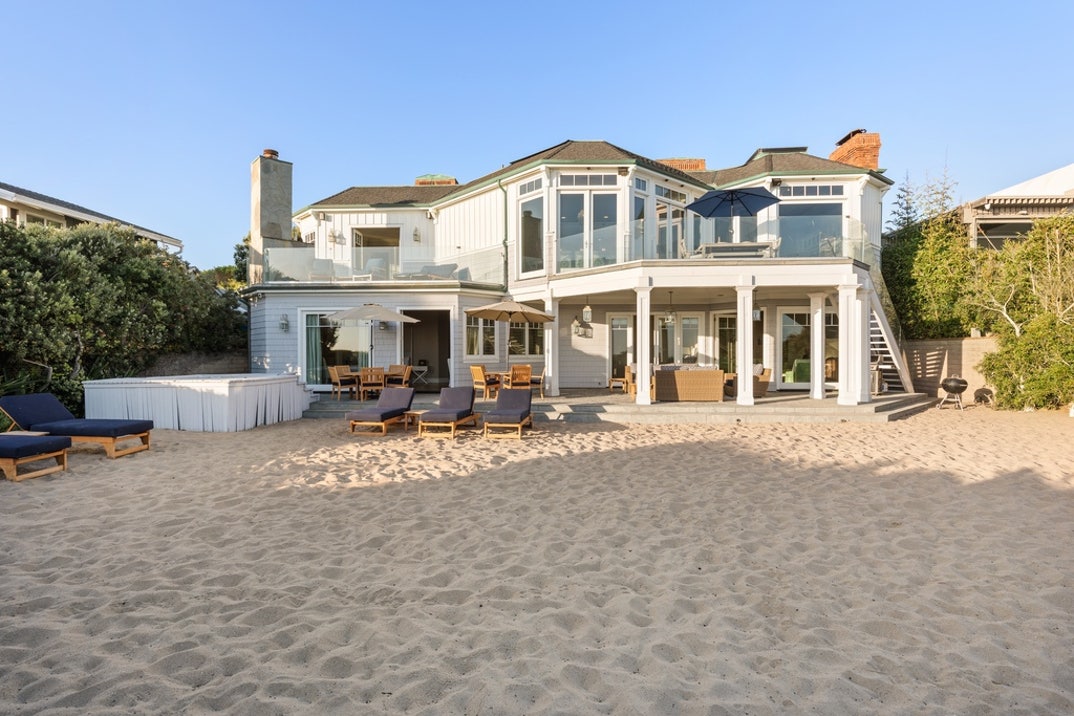 Hannah Montana Beach House Airbnb 18