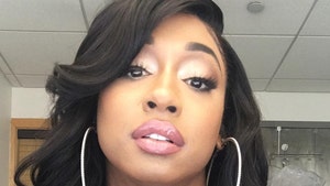 sidney starr instagram 7