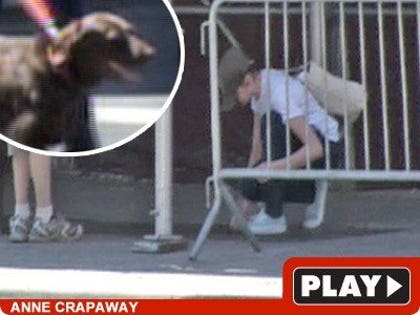 Anne Hathaway: Click to watch