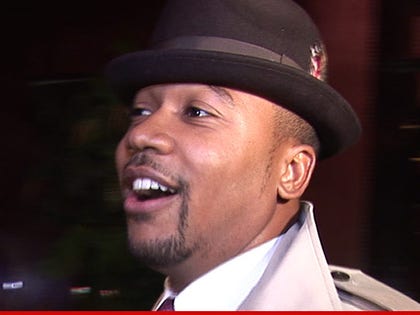 0328-columbus-short-tmz-01