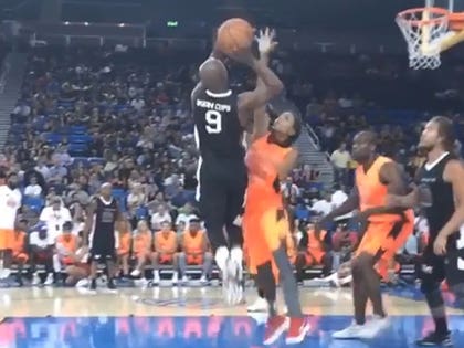 071818_mayweather_basketball_primary_3