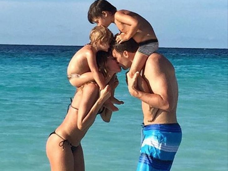 Tom Brady and Gisele Bundchen's Family Photos