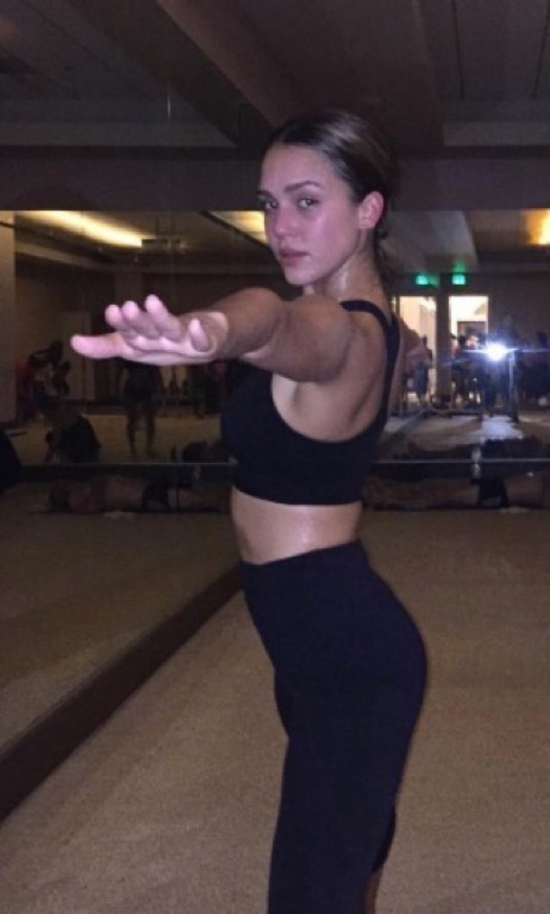 jessica alba hot shots04