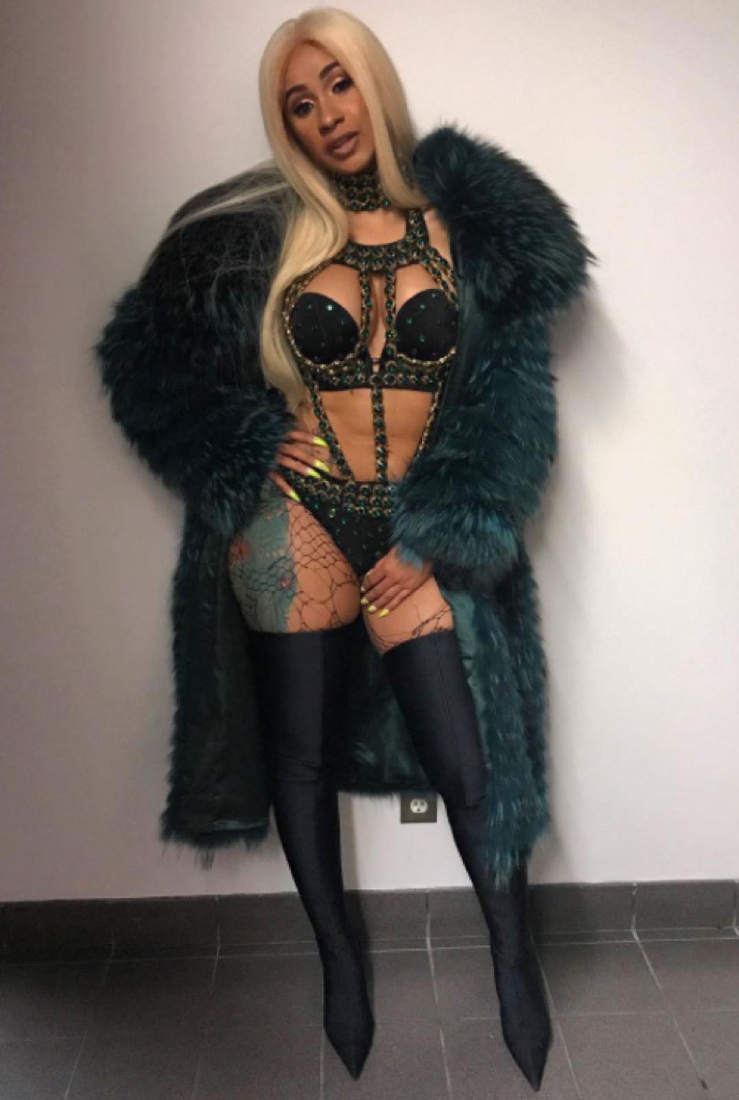 cardi_b_hot_photos1
